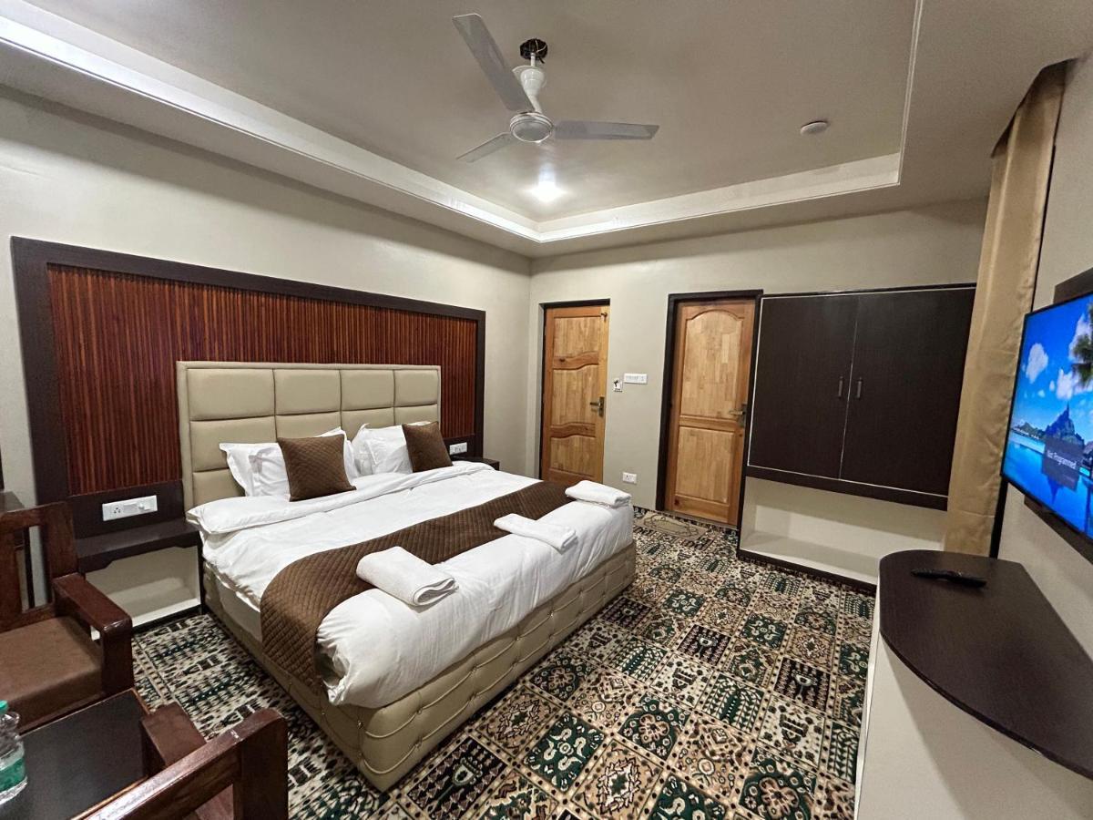 Fair Mount, Airport Road, Humhama Srinagar Hotel Quarto foto