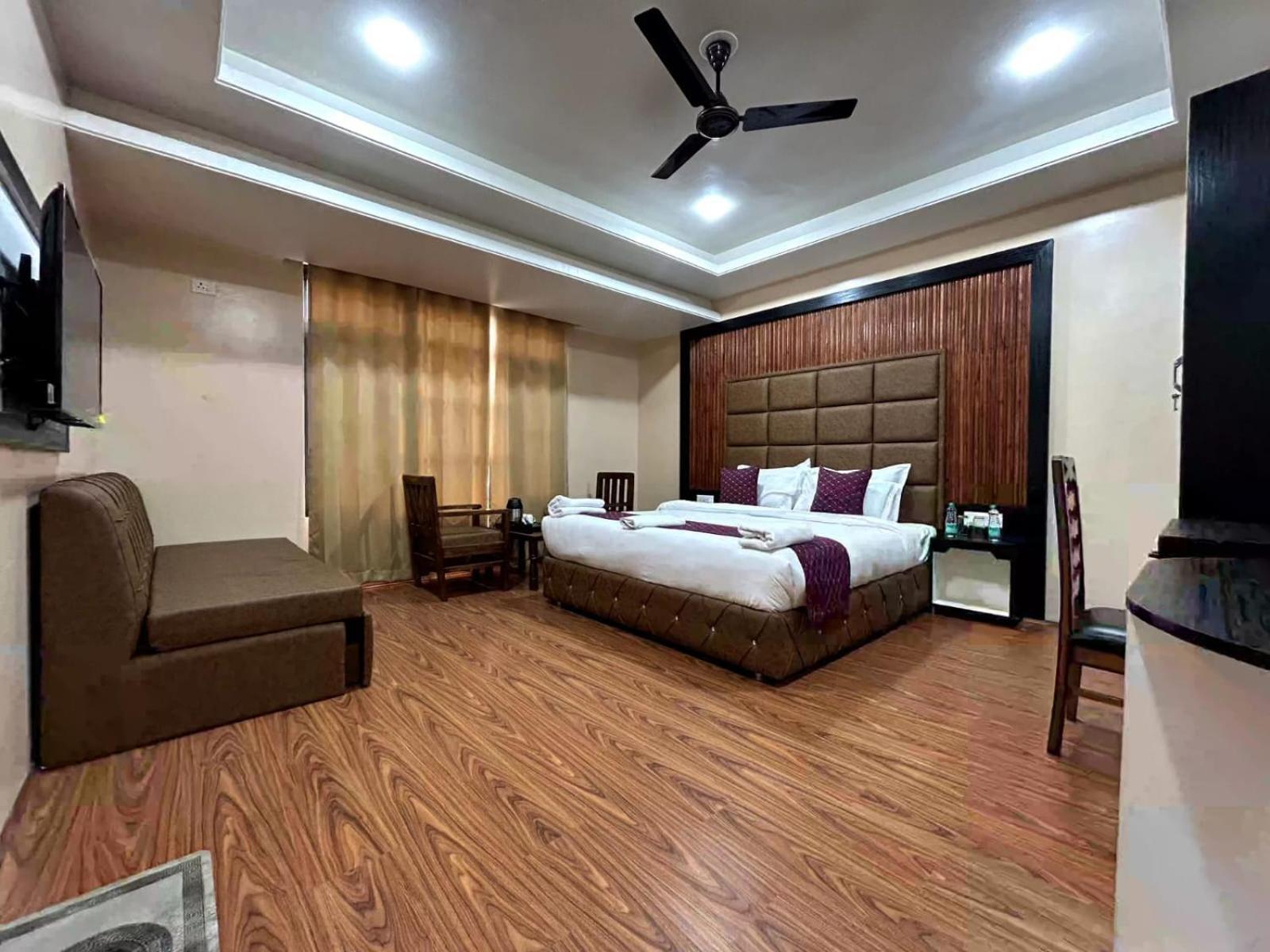 Fair Mount, Airport Road, Humhama Srinagar Hotel Exterior foto